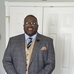 Meet your Posher, Jaye